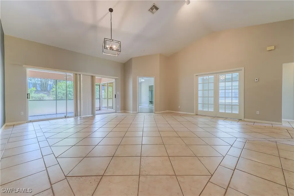 430 Saint Andrews Boulevard Naples FL 34113