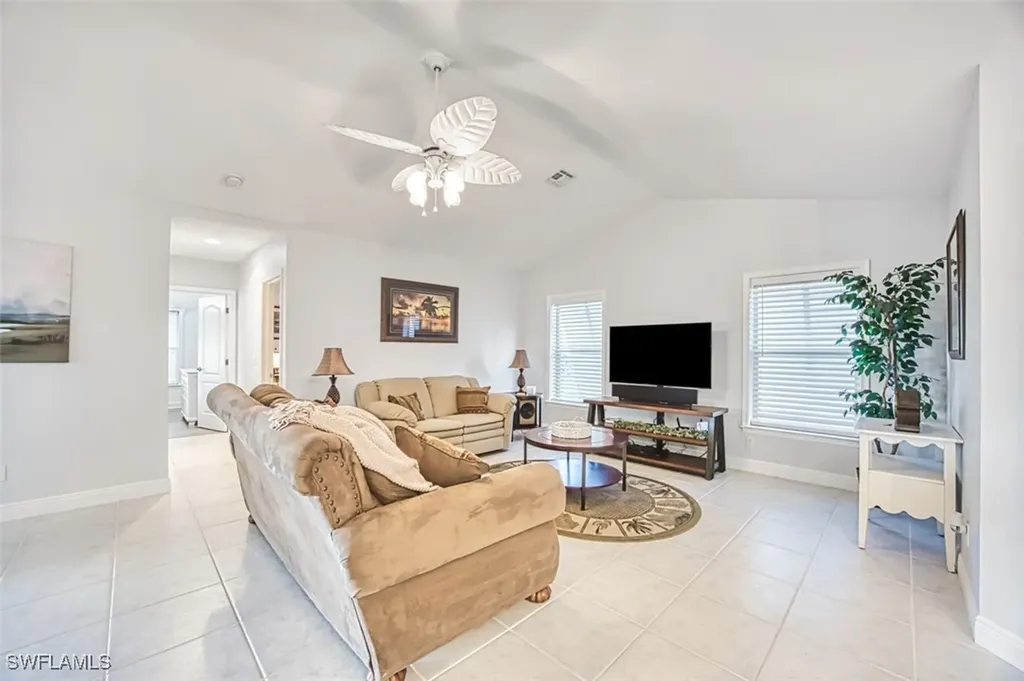 12593 Coconut Creek Court Fort Myers FL 33908