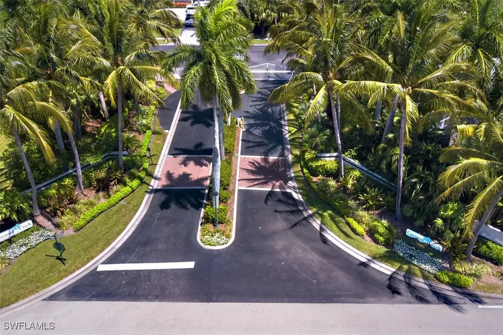 12593 Coconut Creek Court Fort Myers FL 33908
