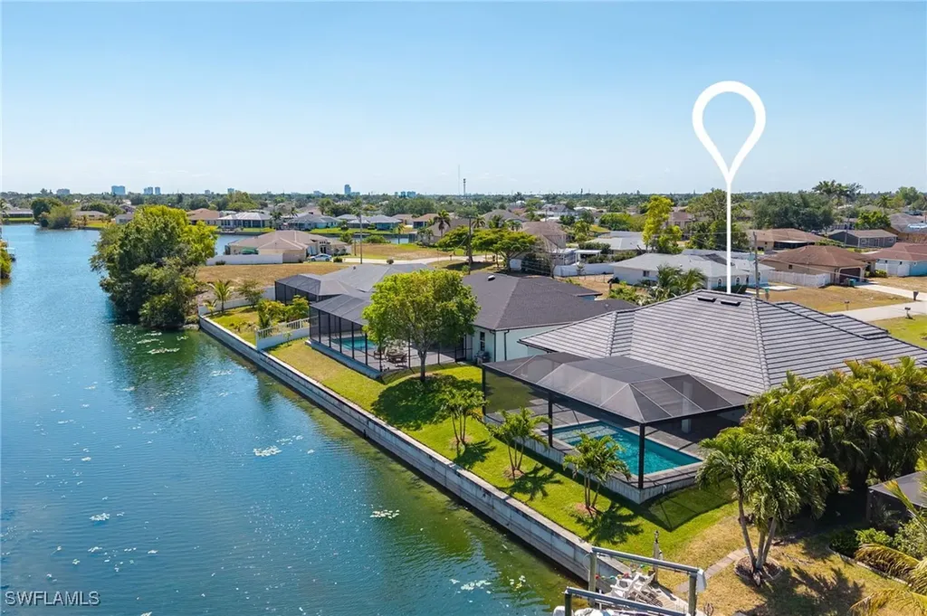 1625 NE 5th Terrace Cape Coral FL 33909