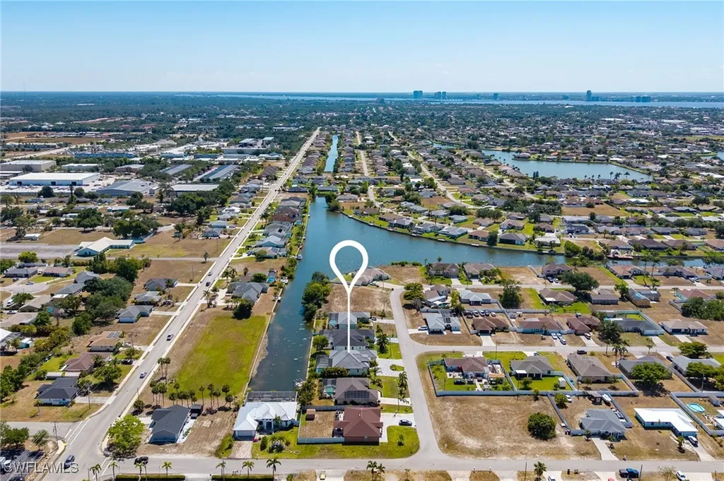 1625 NE 5th Terrace Cape Coral FL 33909