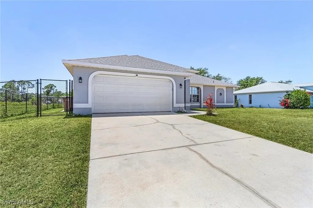 1622 NW 26th Street Cape Coral FL 33993