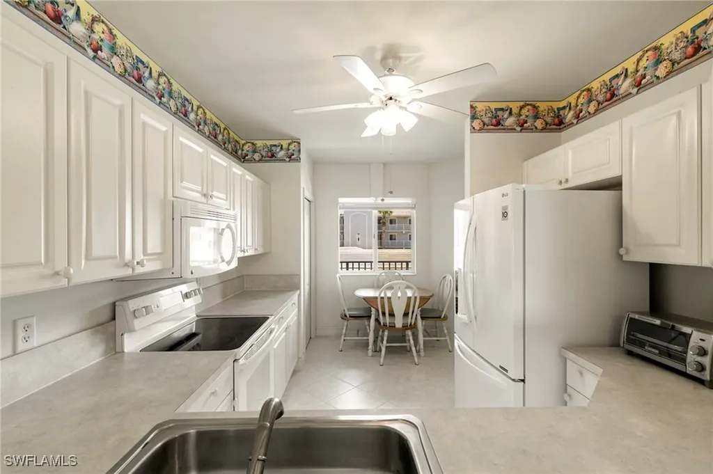 7839 Regal Heron Circle Naples FL 34104