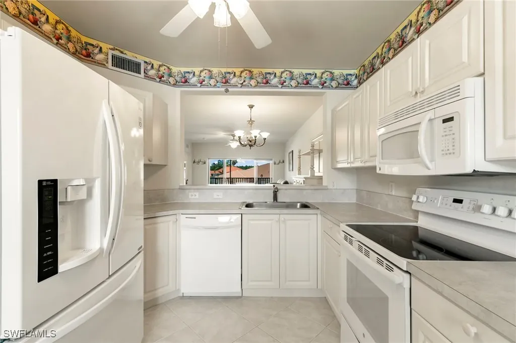 7839 Regal Heron Circle Naples FL 34104