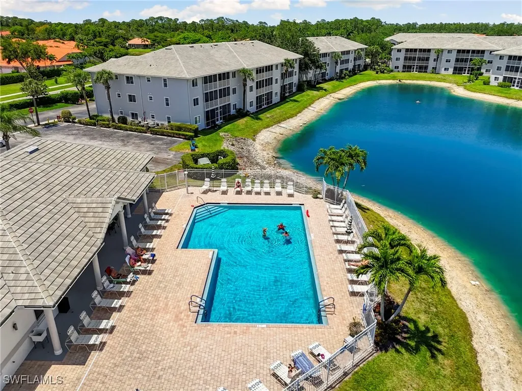 7839 Regal Heron Circle Naples FL 34104