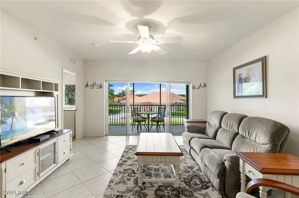 7839 Regal Heron Circle Naples FL 34104