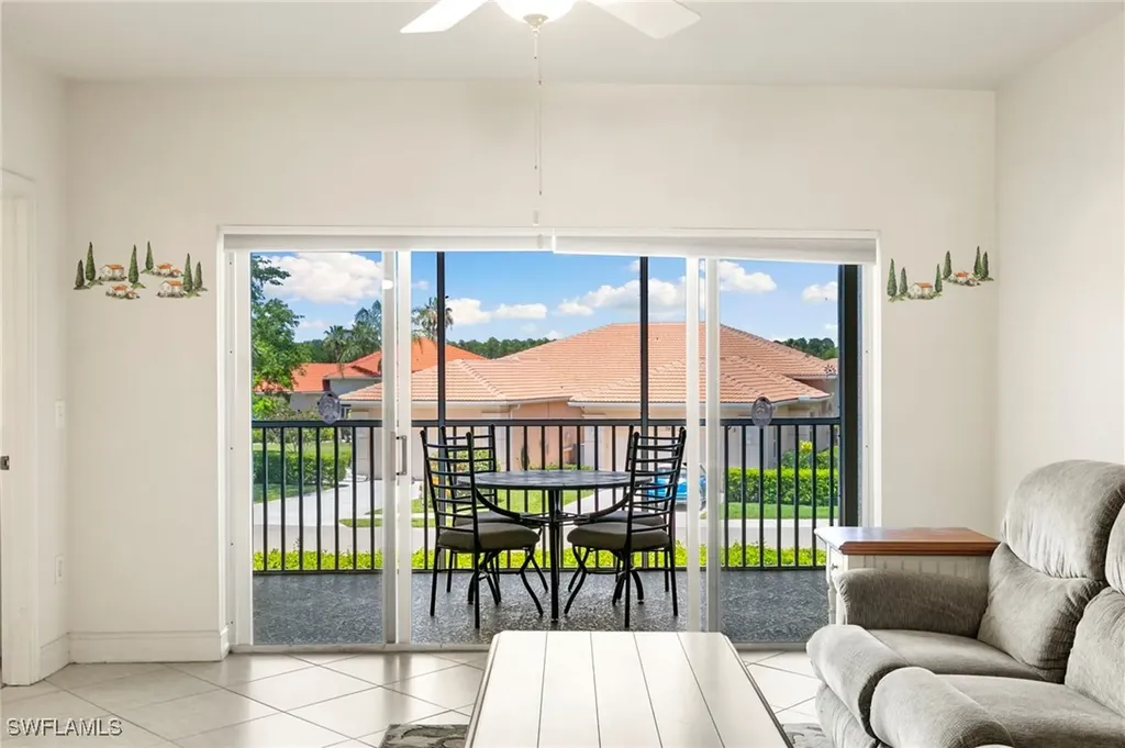 7839 Regal Heron Circle Naples FL 34104