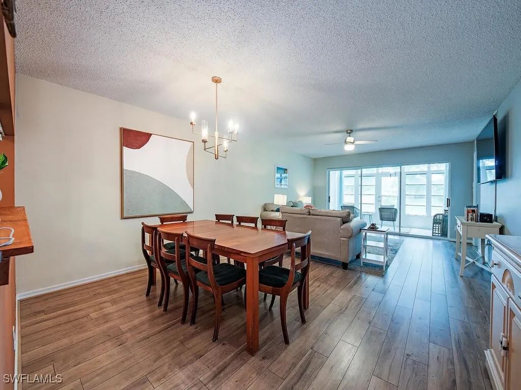 208 Furse Lakes Circle Naples FL 34104