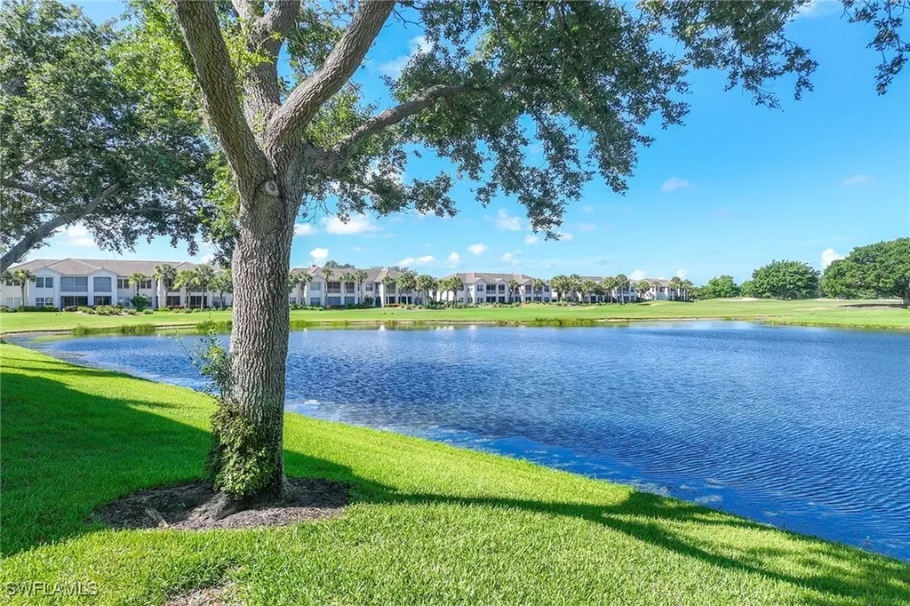 2432 Ravenna Boulevard Naples FL 34109