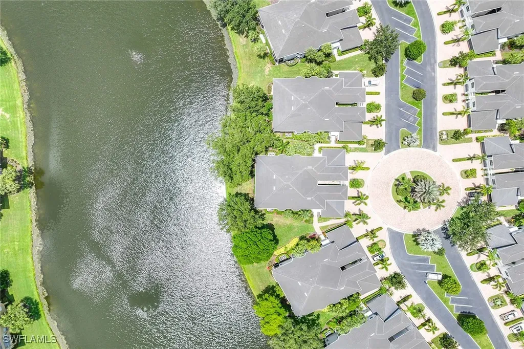 2432 Ravenna Boulevard Naples FL 34109