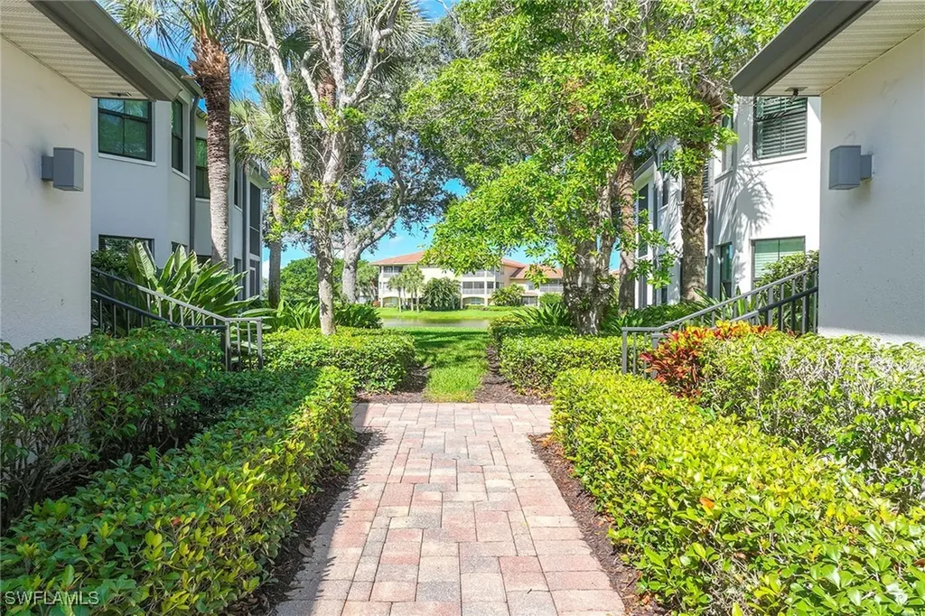 2432 Ravenna Boulevard Naples FL 34109