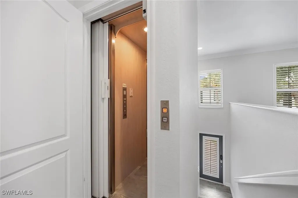 2432 Ravenna Boulevard Naples FL 34109