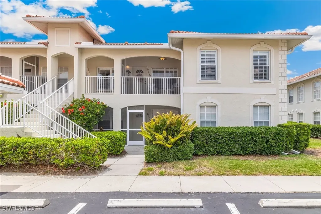 10202 L Pavia Boulevard Venice FL 34292