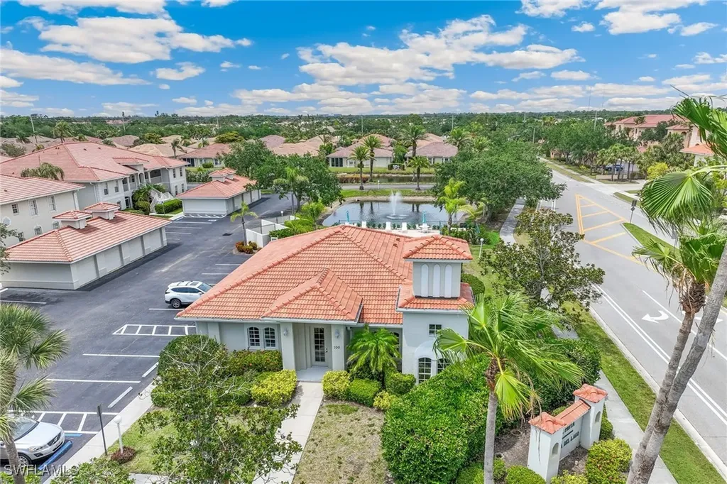 10202 L Pavia Boulevard Venice FL 34292