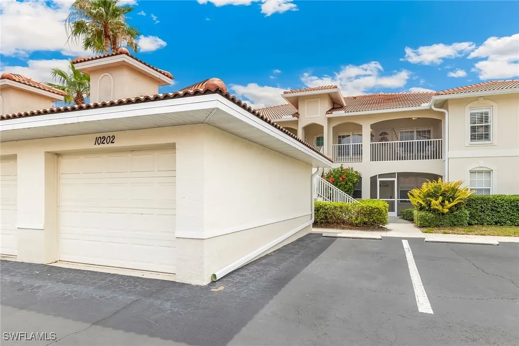 10202 L Pavia Boulevard Venice FL 34292