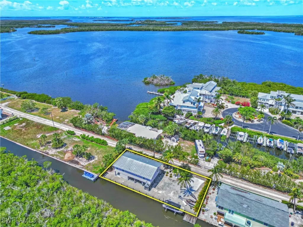 8161 Moyer Lane Bokeelia FL 33922