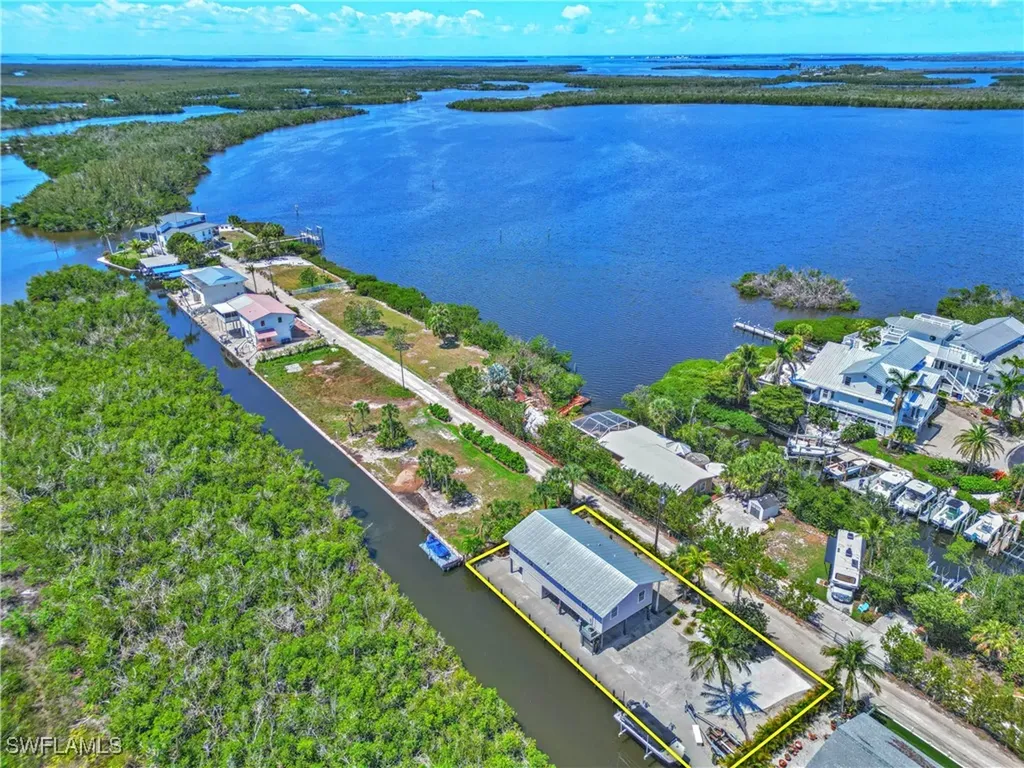 8161 Moyer Lane Bokeelia FL 33922