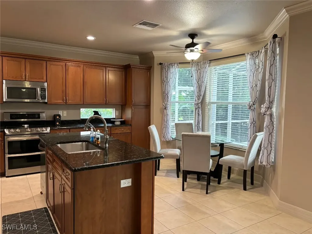 3573 Malagrotta Circle Cape Coral FL 33909