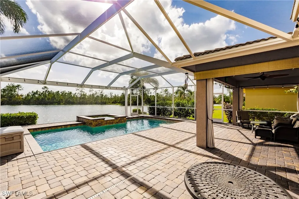 3573 Malagrotta Circle Cape Coral FL 33909