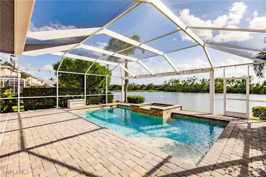3573 Malagrotta Circle Cape Coral FL 33909