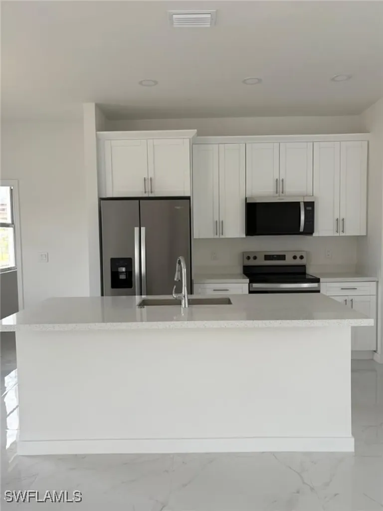 4118 4th Street SW Lehigh Acres FL 33976