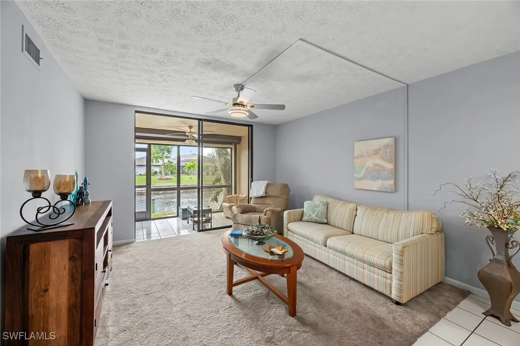 1206 SE 40th Street Cape Coral FL 33904