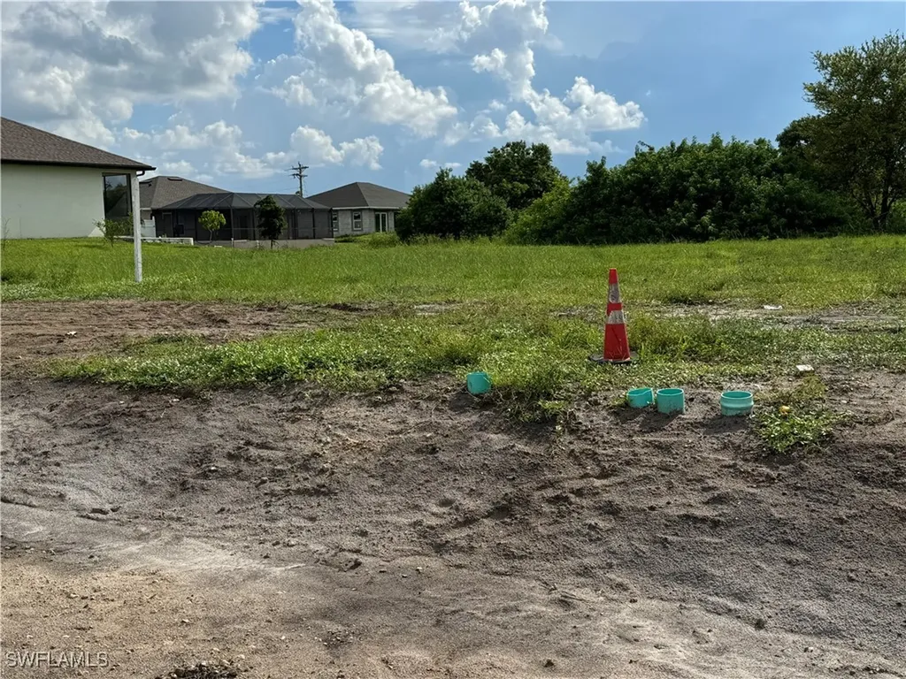 1528 NE 13th Avenue Cape Coral FL 33909