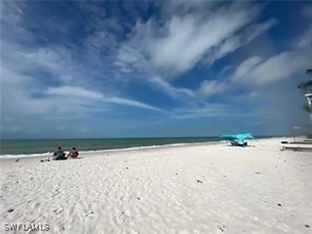 9022 Michael Circle Naples FL 34113