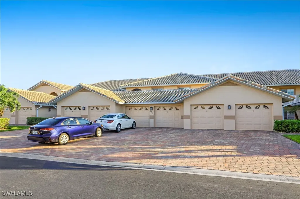 9022 Michael Circle Naples FL 34113