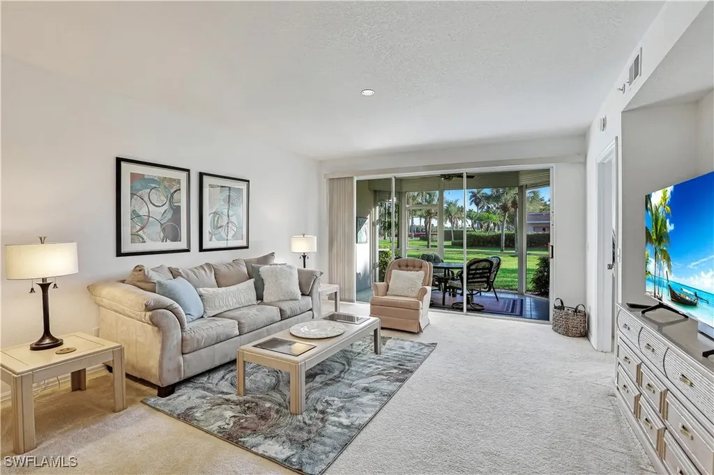 9022 Michael Circle Naples FL 34113