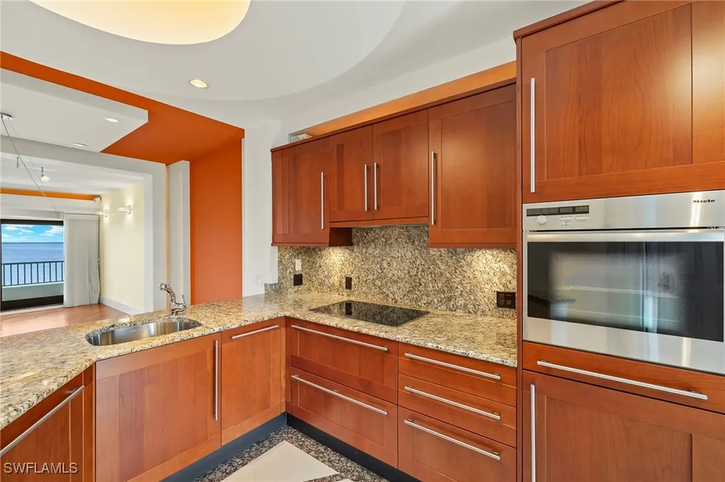 625 La Peninsula Boulevard Naples FL 34113
