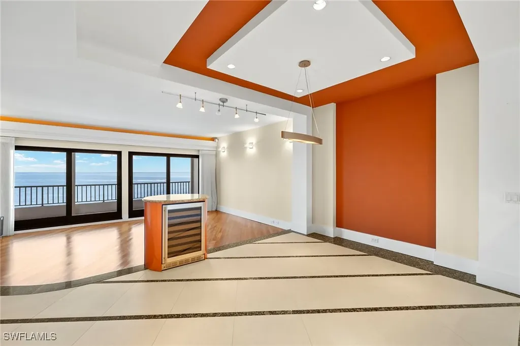 625 La Peninsula Boulevard Naples FL 34113