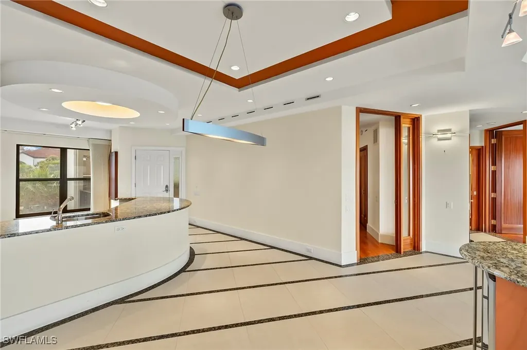 625 La Peninsula Boulevard Naples FL 34113