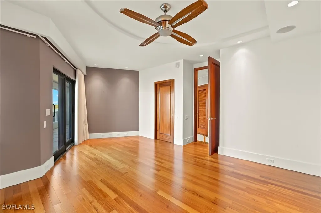 625 La Peninsula Boulevard Naples FL 34113