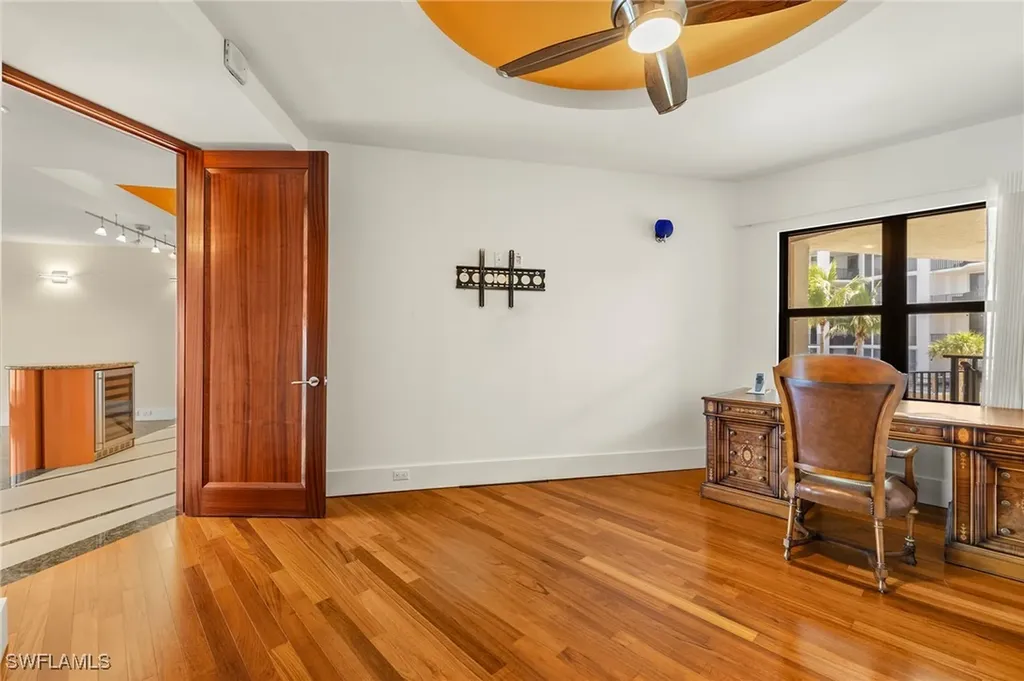 625 La Peninsula Boulevard Naples FL 34113