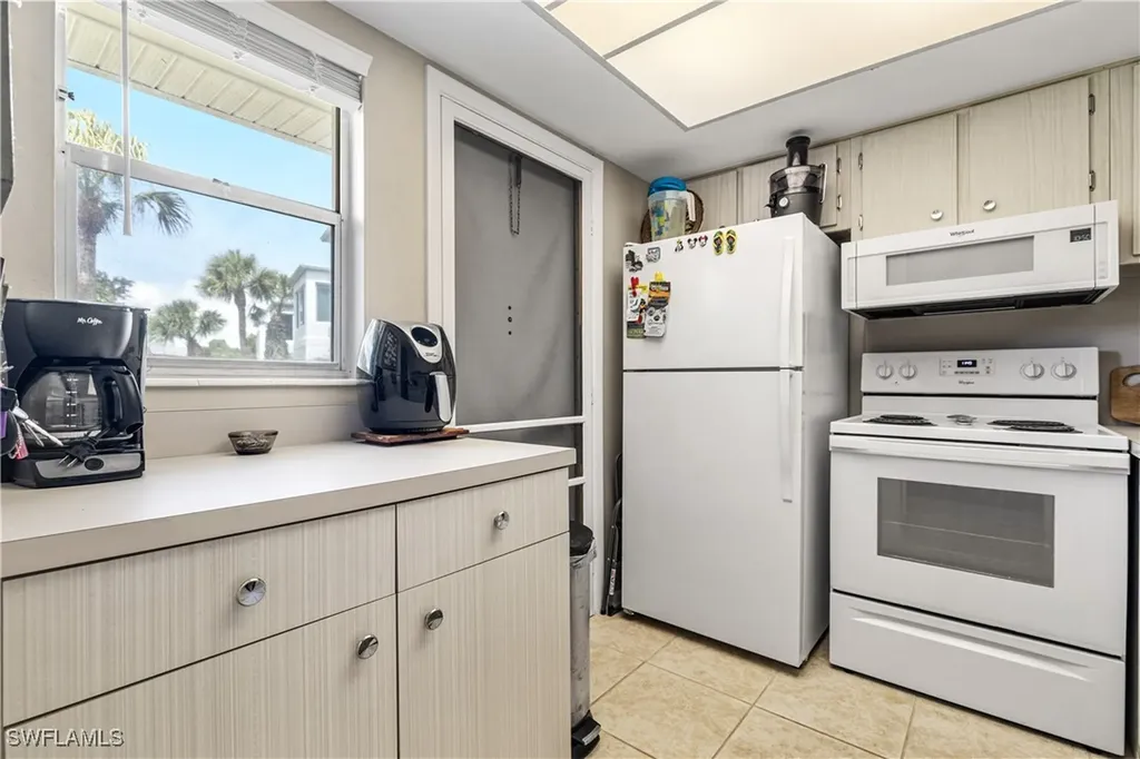 North Fort Myers FL 33903