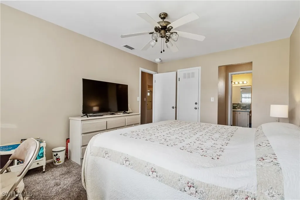 North Fort Myers FL 33903