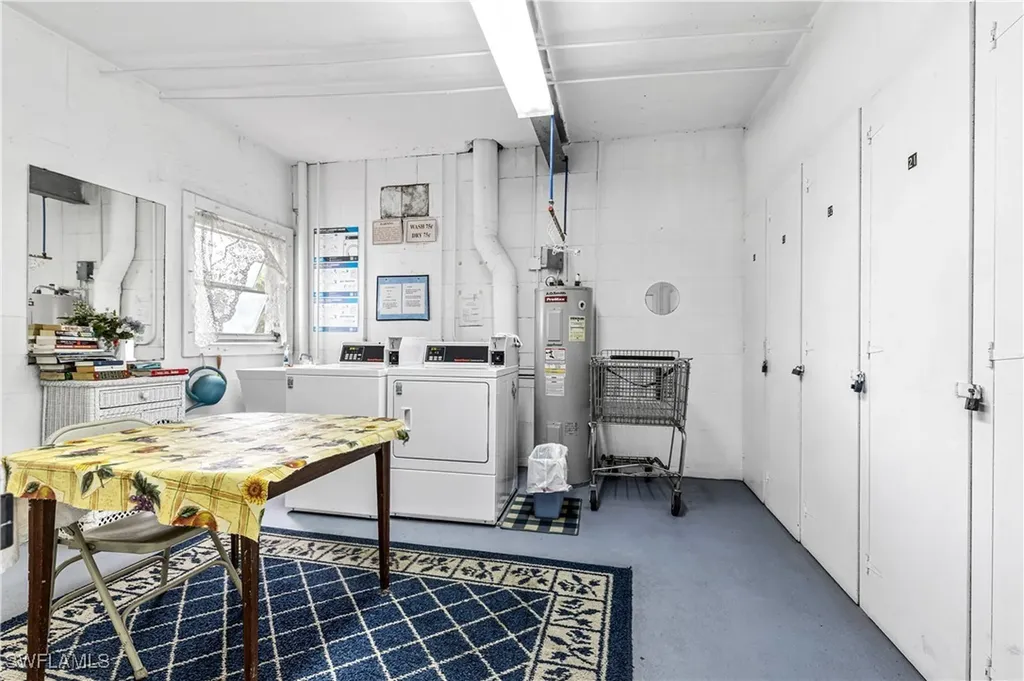 North Fort Myers FL 33903