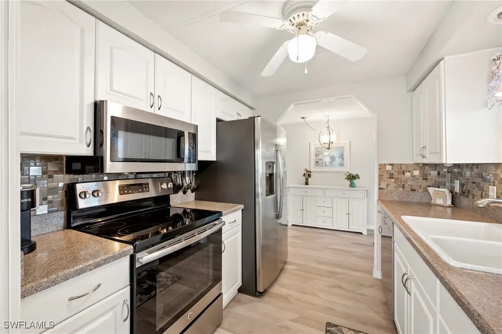 564 Hogan Drive North Fort Myers FL 33903