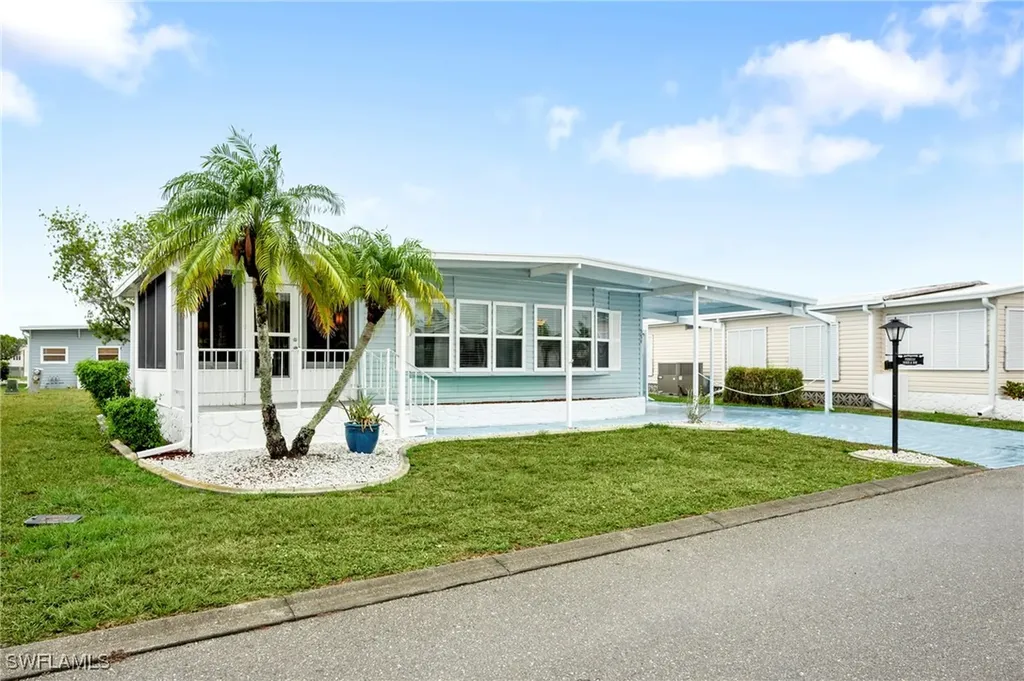 564 Hogan Drive North Fort Myers FL 33903