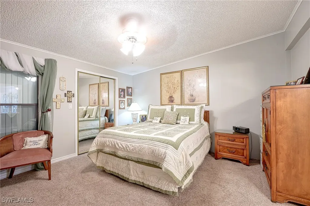 149 Kim Drive Naples FL 34104