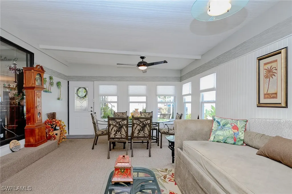 149 Kim Drive Naples FL 34104