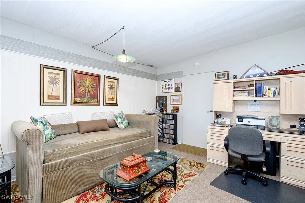 149 Kim Drive Naples FL 34104