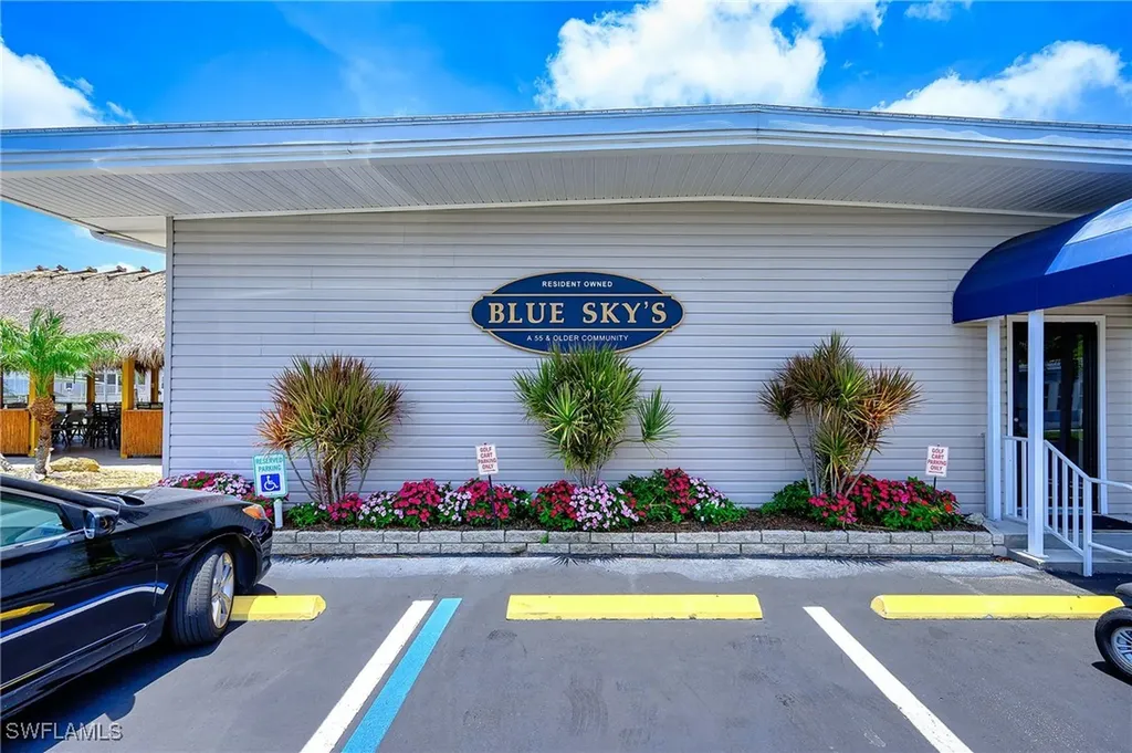 149 Kim Drive Naples FL 34104