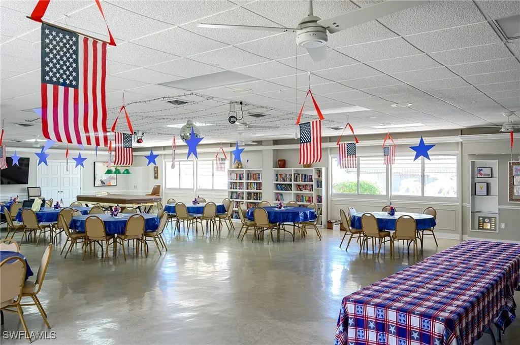 149 Kim Drive Naples FL 34104