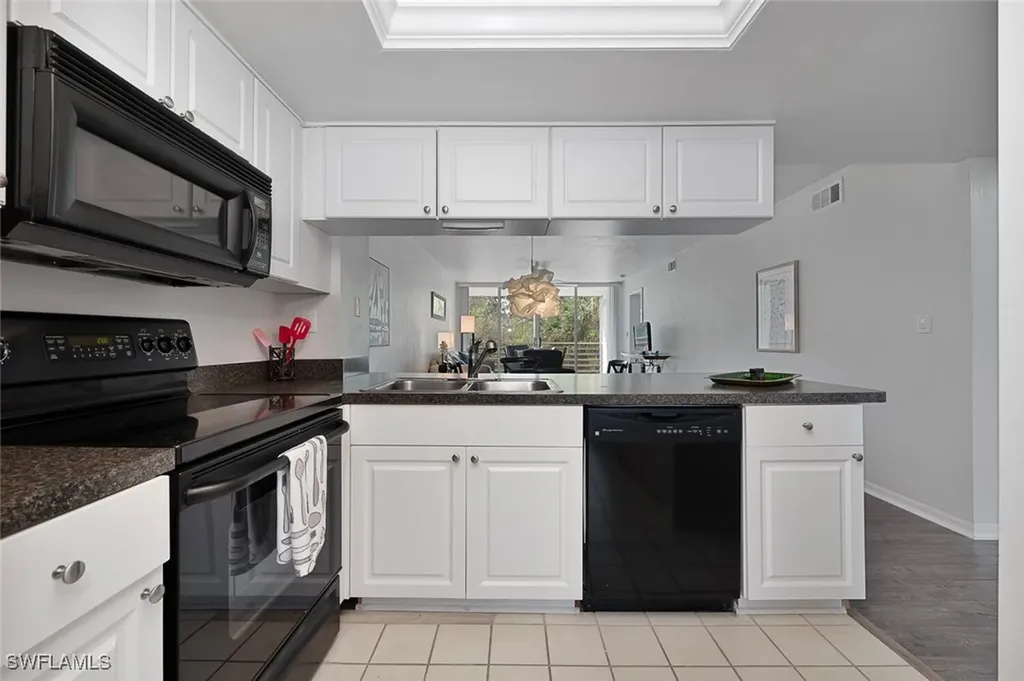 15161 Cedarwood Lane Naples FL 34110
