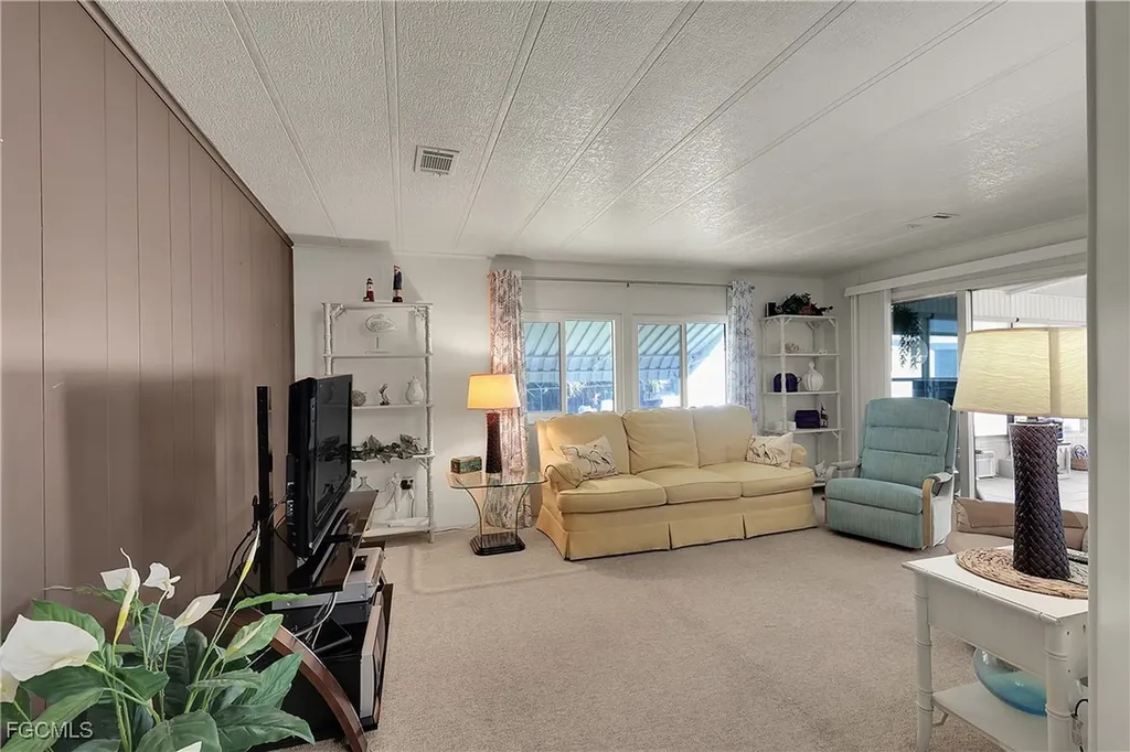 366 Middlecoff Court North Fort Myers FL 33903