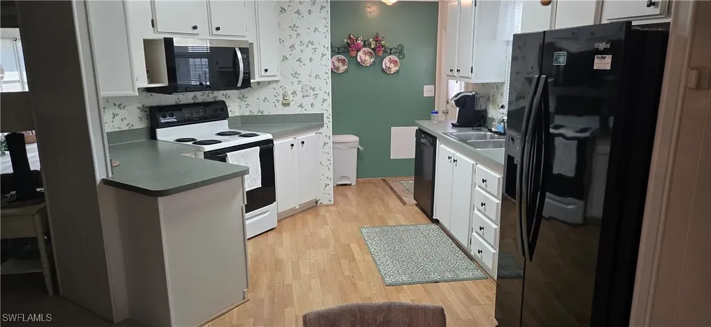 366 Middlecoff Court North Fort Myers FL 33903