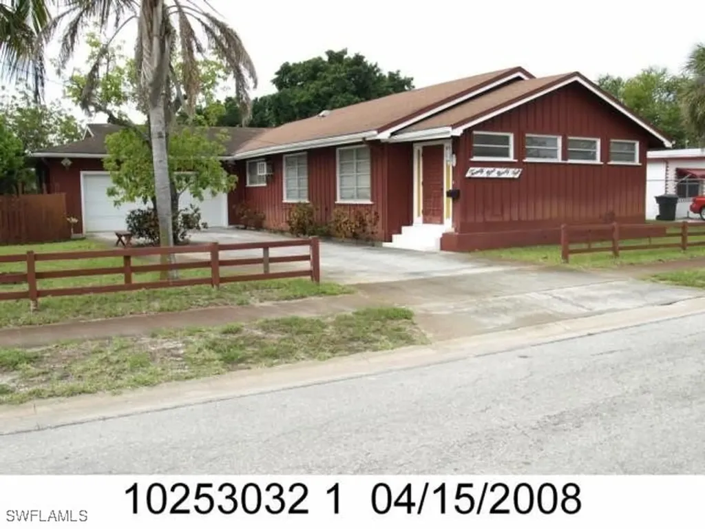 2994 Price Avenue Fort Myers FL 33916