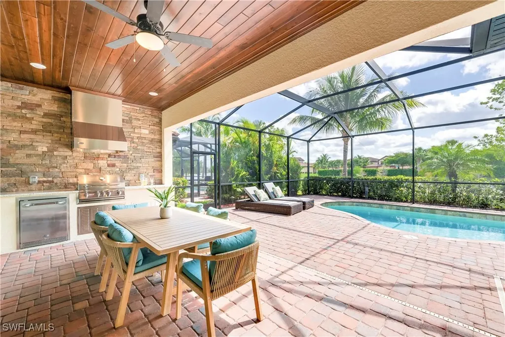 28135 Foxrock Court Bonita Springs FL 34135